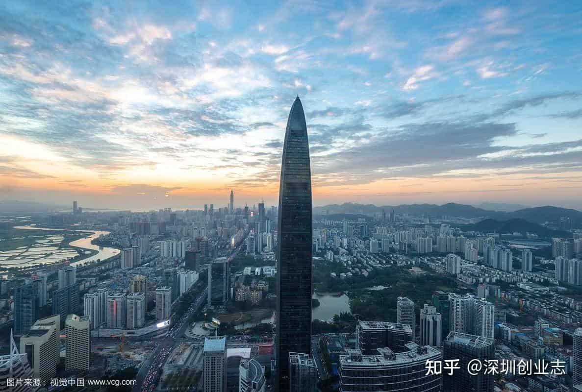 每个搬砖的人都是隐形的亿万富翁。京基集团陈华:是吗......
(图8) 每个搬砖的人都是隐形的亿万富翁。京基集团陈华:是吗......
(图8)