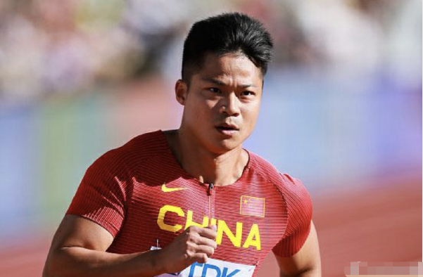 苏炳添新冠后不适 曾邀钟南山检查(体问题引全民关注)(图1) 苏炳添新冠后不适 曾邀钟南山检查(体问题引全民关注)(图1)