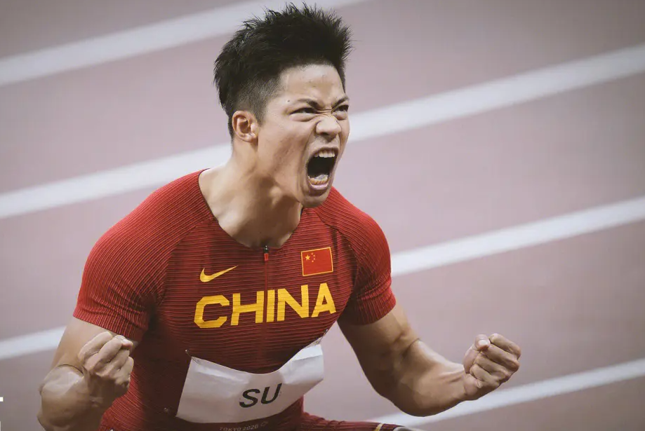 苏炳添新冠后不适 曾邀钟南山检查(体问题引全民关注)(图2) 苏炳添新冠后不适 曾邀钟南山检查(体问题引全民关注)(图2)