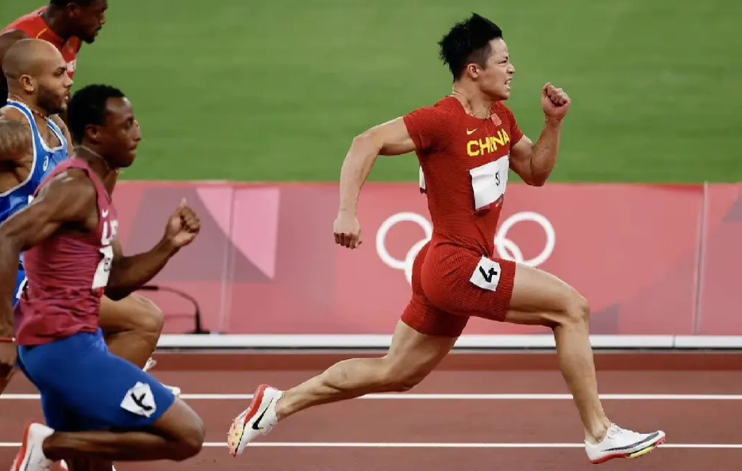 苏炳添新冠后不适 曾邀钟南山检查(体问题引全民关注)(图3) 苏炳添新冠后不适 曾邀钟南山检查(体问题引全民关注)(图3)