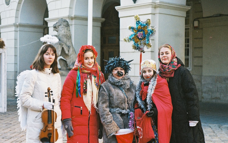 宛转巴歌（宛转巴歌的历史与文化精髓）(图3)