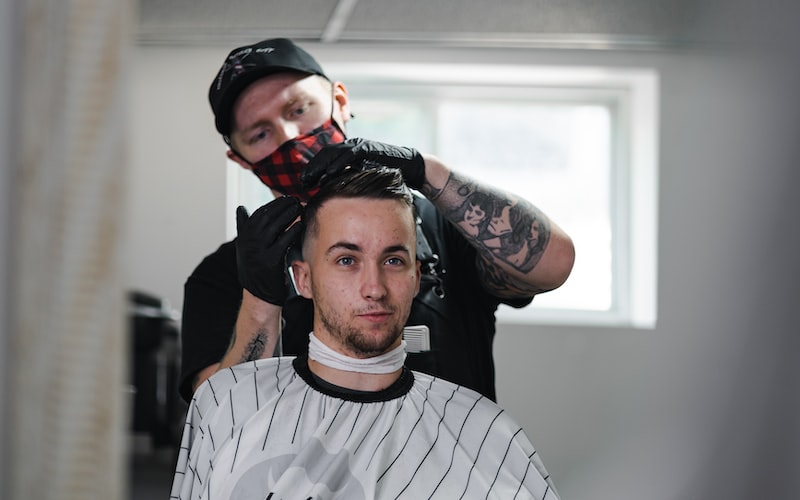 初一洗头了怎么办（初一学生洗头养护技巧）(图3)