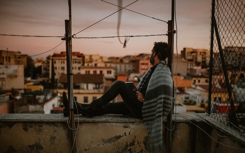 爱在日落之前女主角（电影中的故事）(图2)